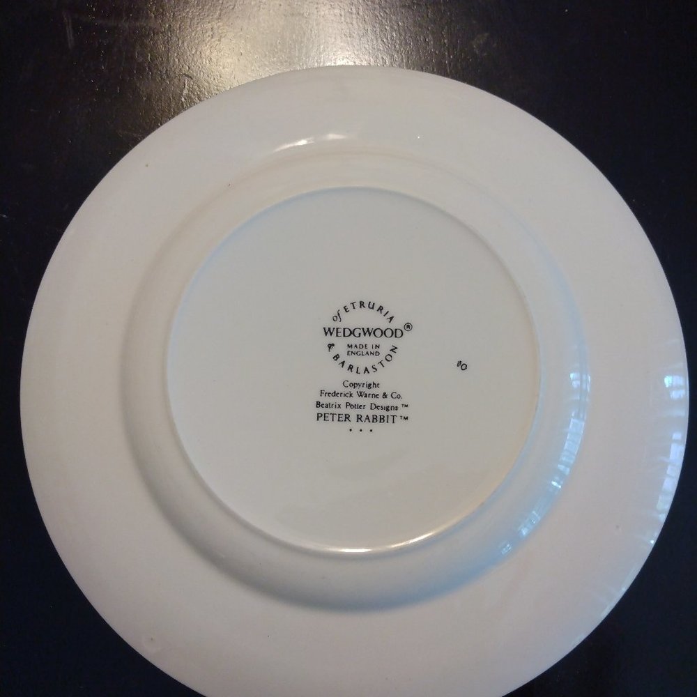 Wedgwood Peter Rabbit Plate - Picture 2 of 2